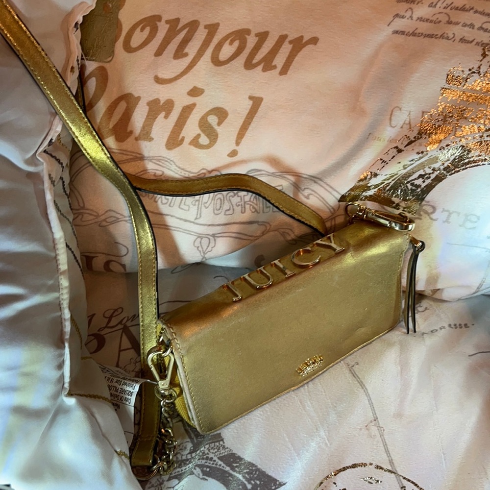Juicy Couture purse wallet with shoulder strap